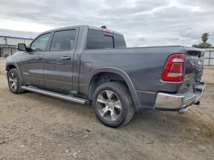 Dodge  RAM 1500 LARAMIE	